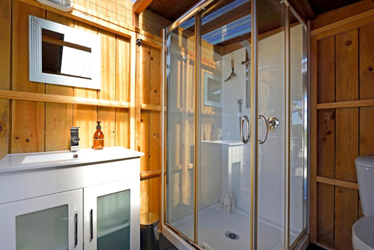 Mahana The Shed With A View 아파트 외부 사진